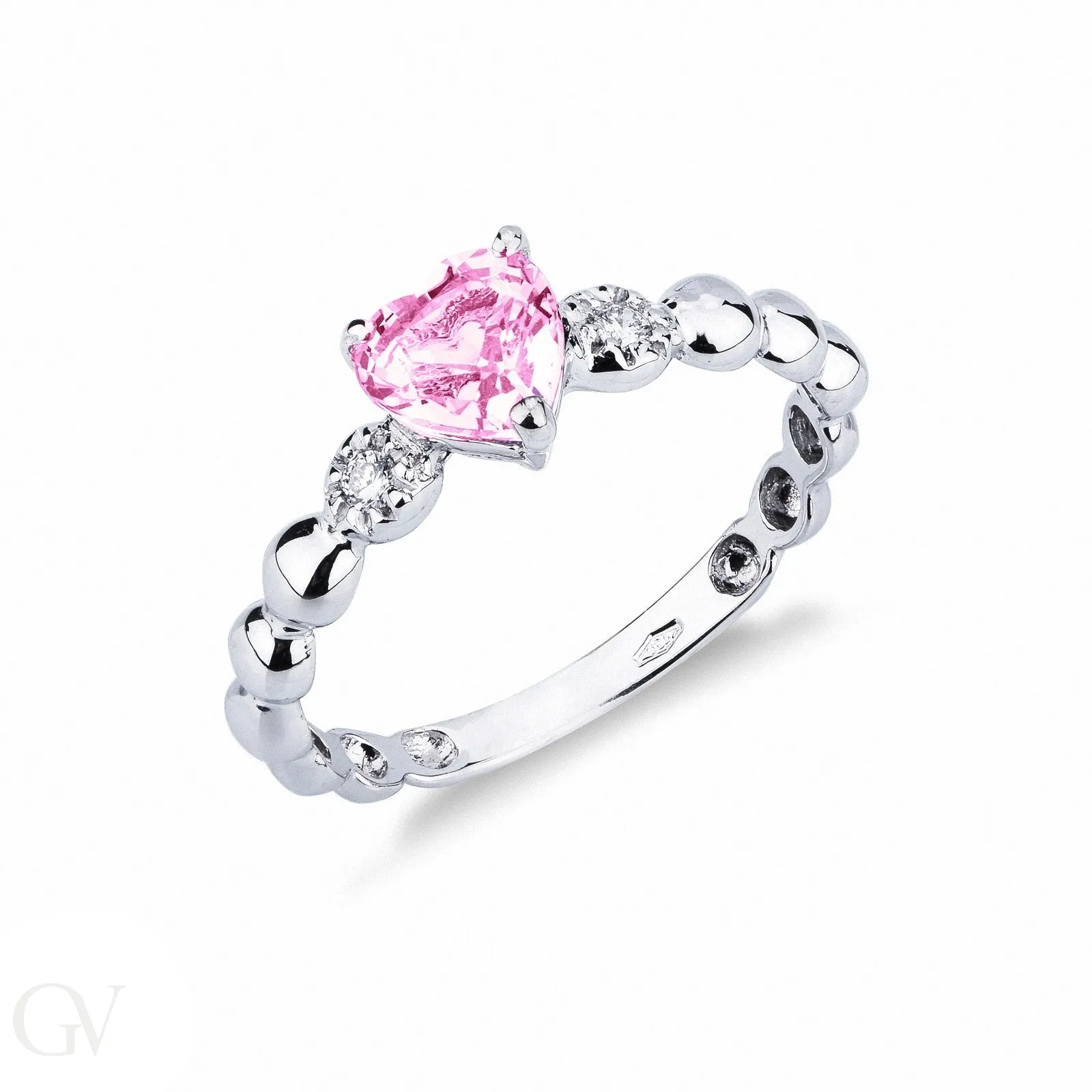 Anello in oro bianco 18k con zaffiro rosa a cuore e diamanti laterali